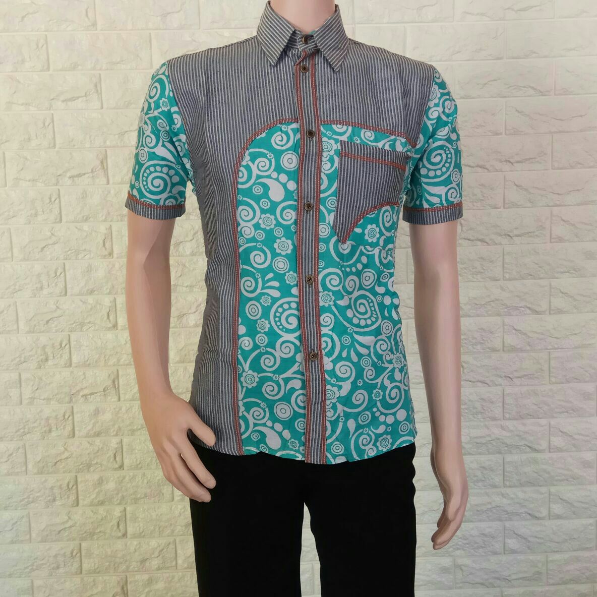  Kemeja  Batik  Bunga Simple Kombinasi  Jeans SF 